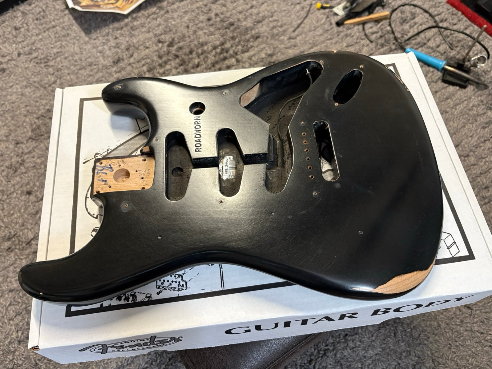 Fender 50s road worn body stratocaster zwart relic, Ophalen of Verzenden, Zo goed als nieuw, Elektrische gitaar