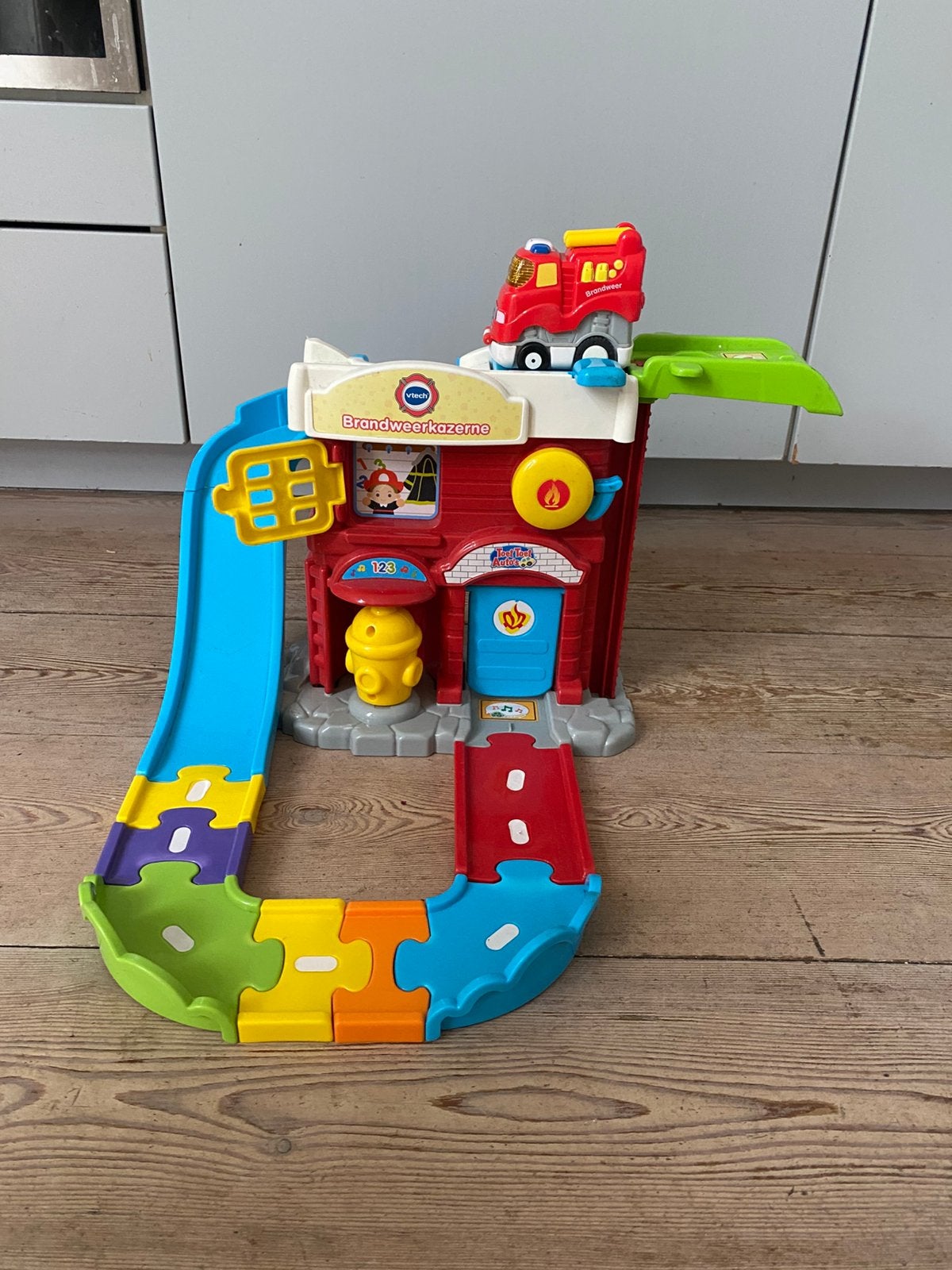VTech Toet Toet Auto's Brandweerkazerne - Nette Staat, Ophalen of Verzenden, Gebruikt, 2 tot 4 jaar