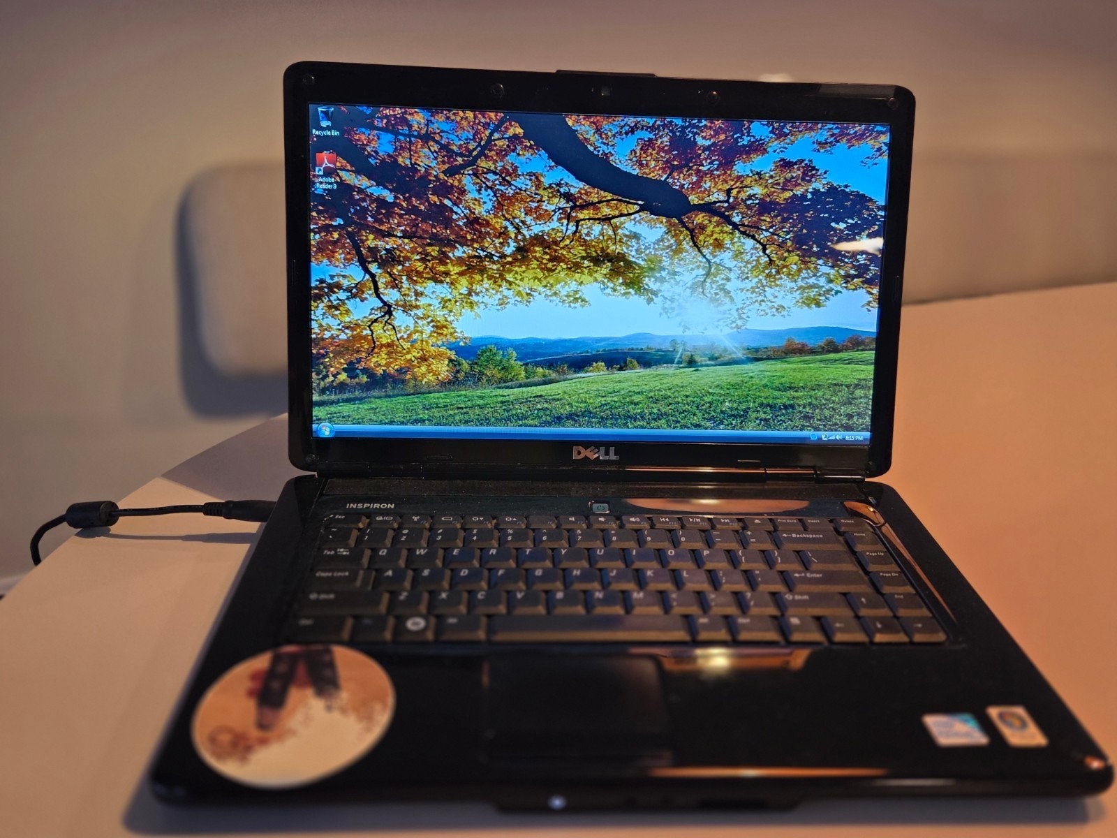 Dell Inspiron 1545 (4GB RAM / Windows Vista) Werkt aan lader, Ophalen, Gebruikt, 2 tot 3 Ghz, 15 inch