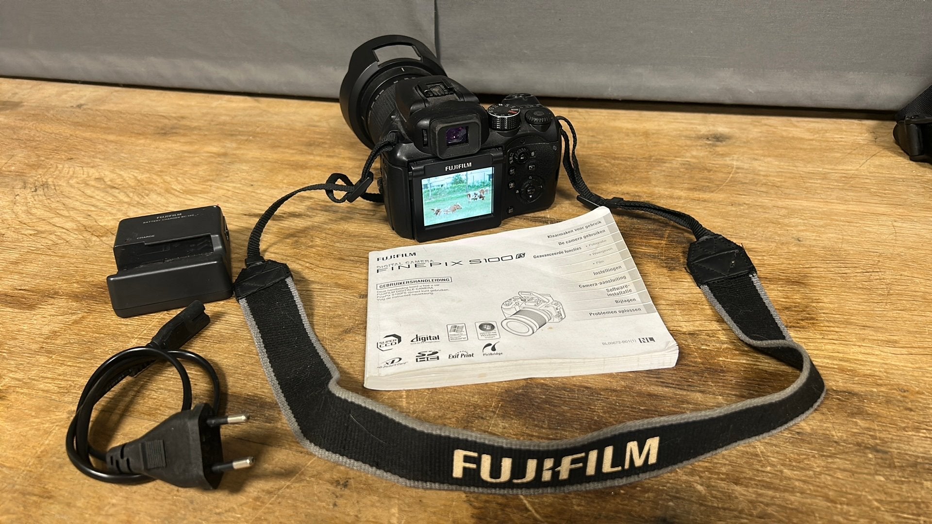 Fujifilm digitale camera. FINEPIX S100FS., Audio, Tv en Foto, Fotocamera's Digitaal, Gebruikt, Overige typen, Ophalen of Verzenden