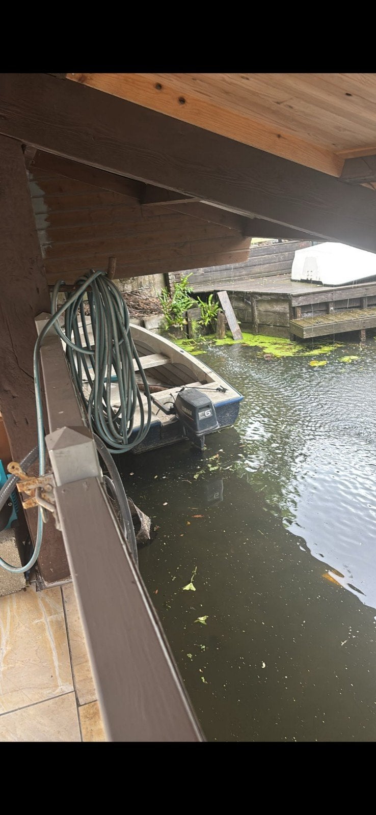 Polyster bootje met 6 pk  yahama buitenboord motor, Watersport en Boten, Overige merken, Buitenboordmotor, Sloep, Kussenset