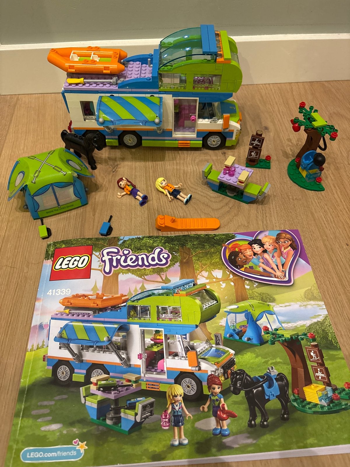 Lego Friends 41339 Mia's Camper - Compleet en Rookvrij, Ophalen of Verzenden, Gebruikt
