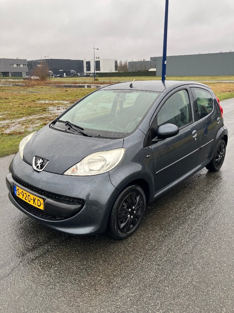 Peugeot 107