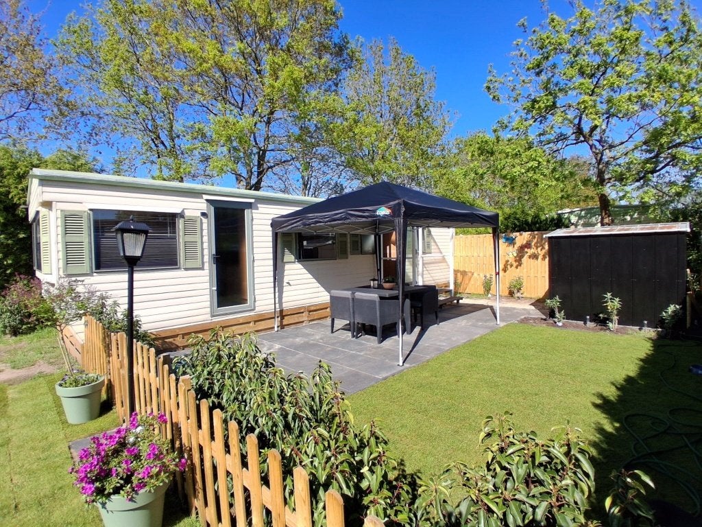 Augustus beschikbaar, luxe 4 persoons stacaravan in  Drenthe, Caravans en Kamperen, Verhuur