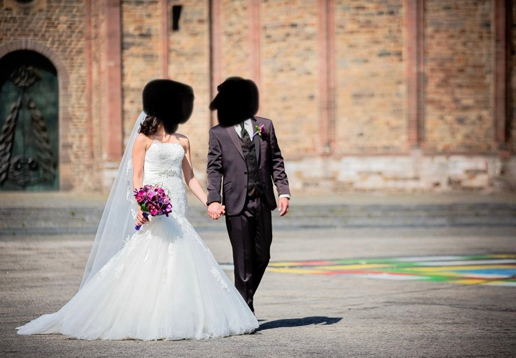 Een prachtige Pronovias trouwjurk met sleep (excl sluier), Ophalen, Trouwjurk, Wit, Pronovias