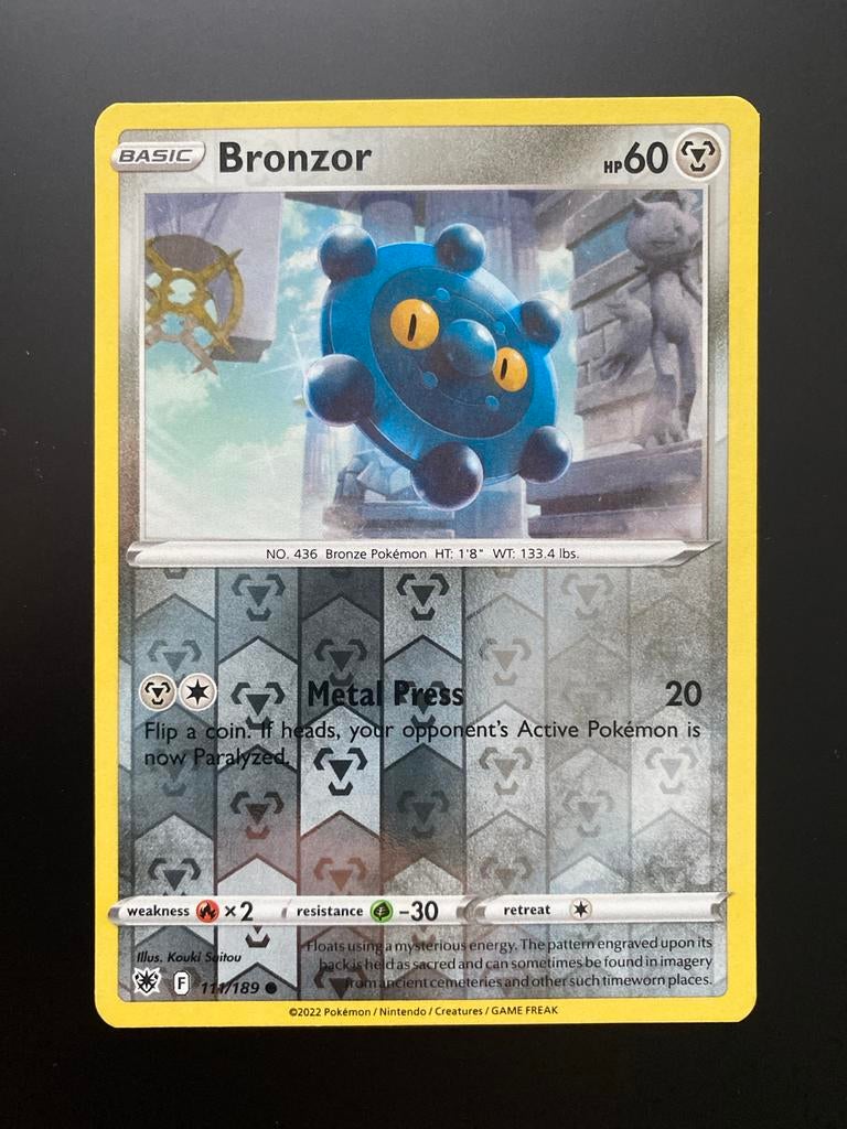 Bronzor Rev. Holo Pokémon Sworld & Shield Astral Radiance, Ophalen of Verzenden, Zo goed als nieuw, Losse kaart, Foil