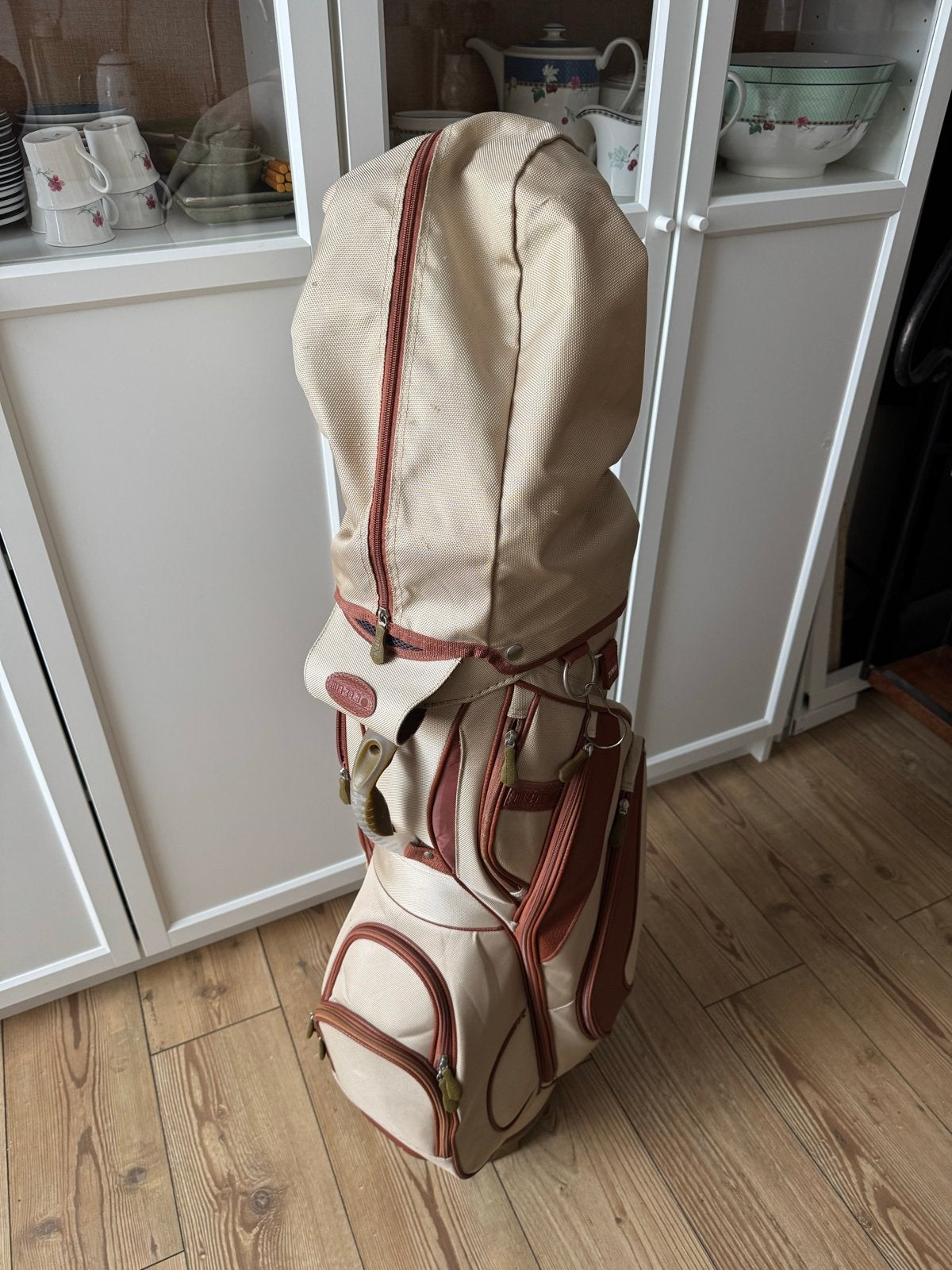 Complete golfset met tas en accessoires, Ophalen, Gebruikt