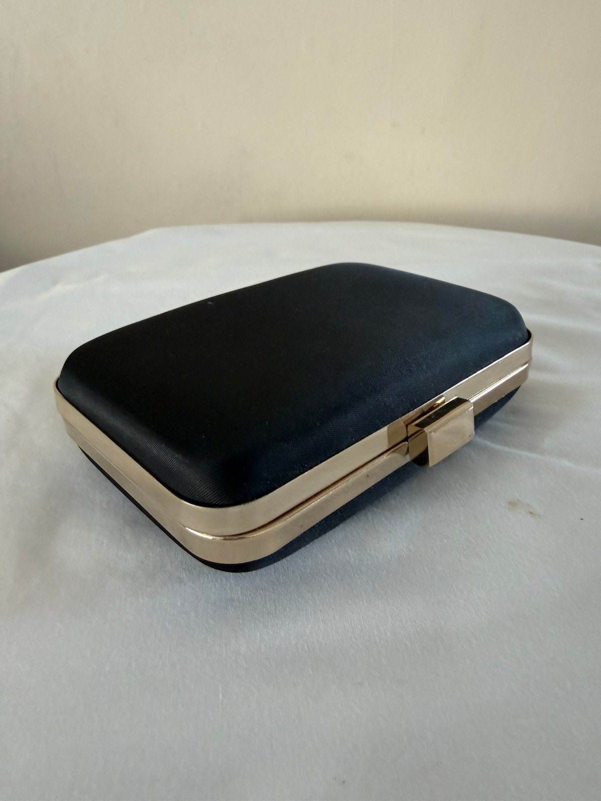 Boss cosmetics doosje - 14 x 10 x 3.5 cm - bijna gratis, Sieraden, Tassen en Uiterlijk, Toilettassen, Ophalen of Verzenden, Zo goed als nieuw