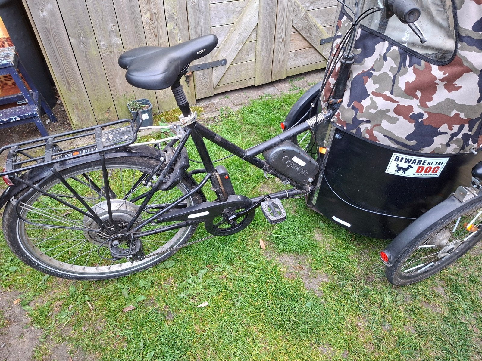 Nihola bakfiets met elektrisch wiel van V-fiets, Fietsen en Brommers, Fietsen | Bakfietsen, Ophalen, Gebruikt, Goederen, Huif