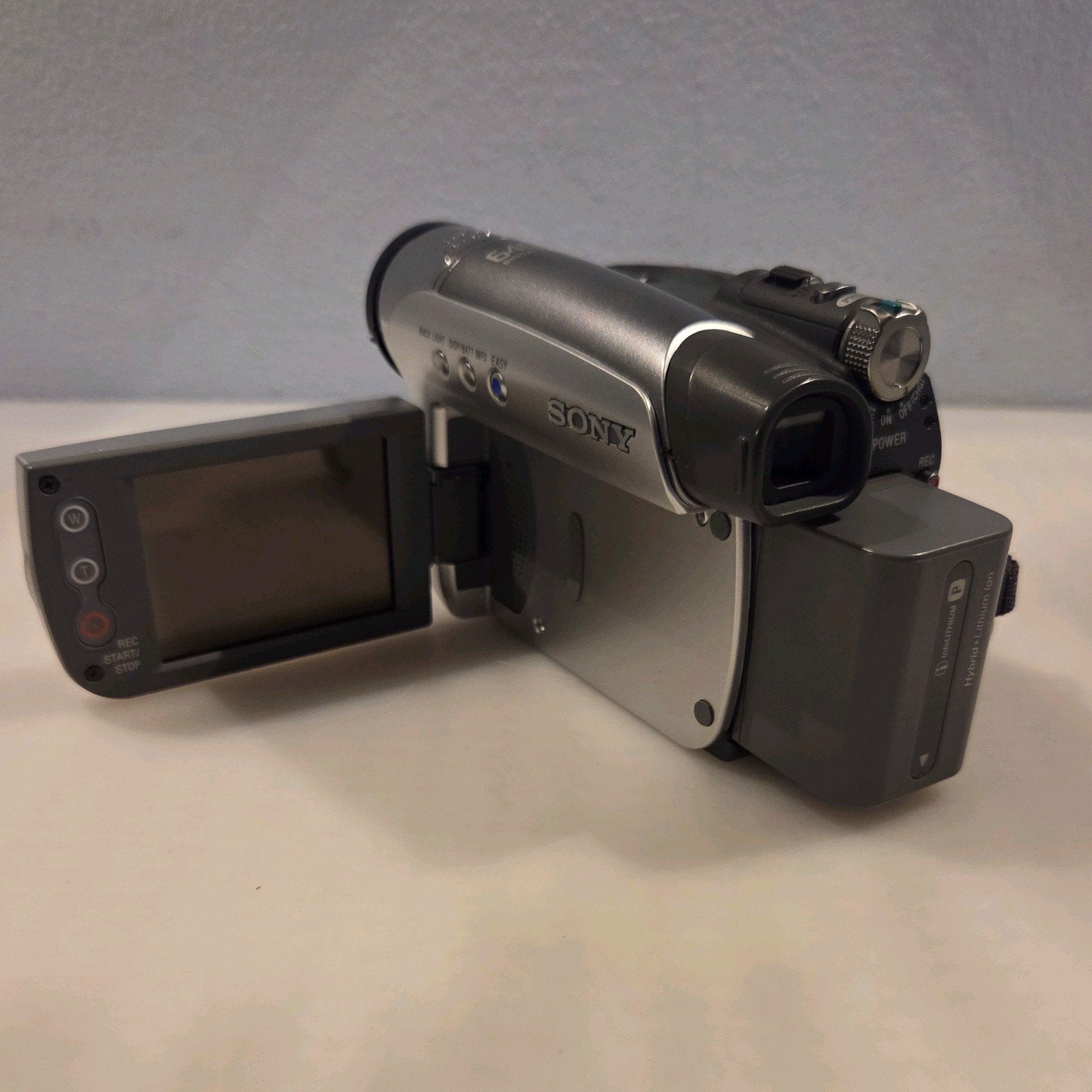 Sony Handycam DCR-HC23E - Mini DV Camcorder, Mini dv, N, N, 20x of meer
