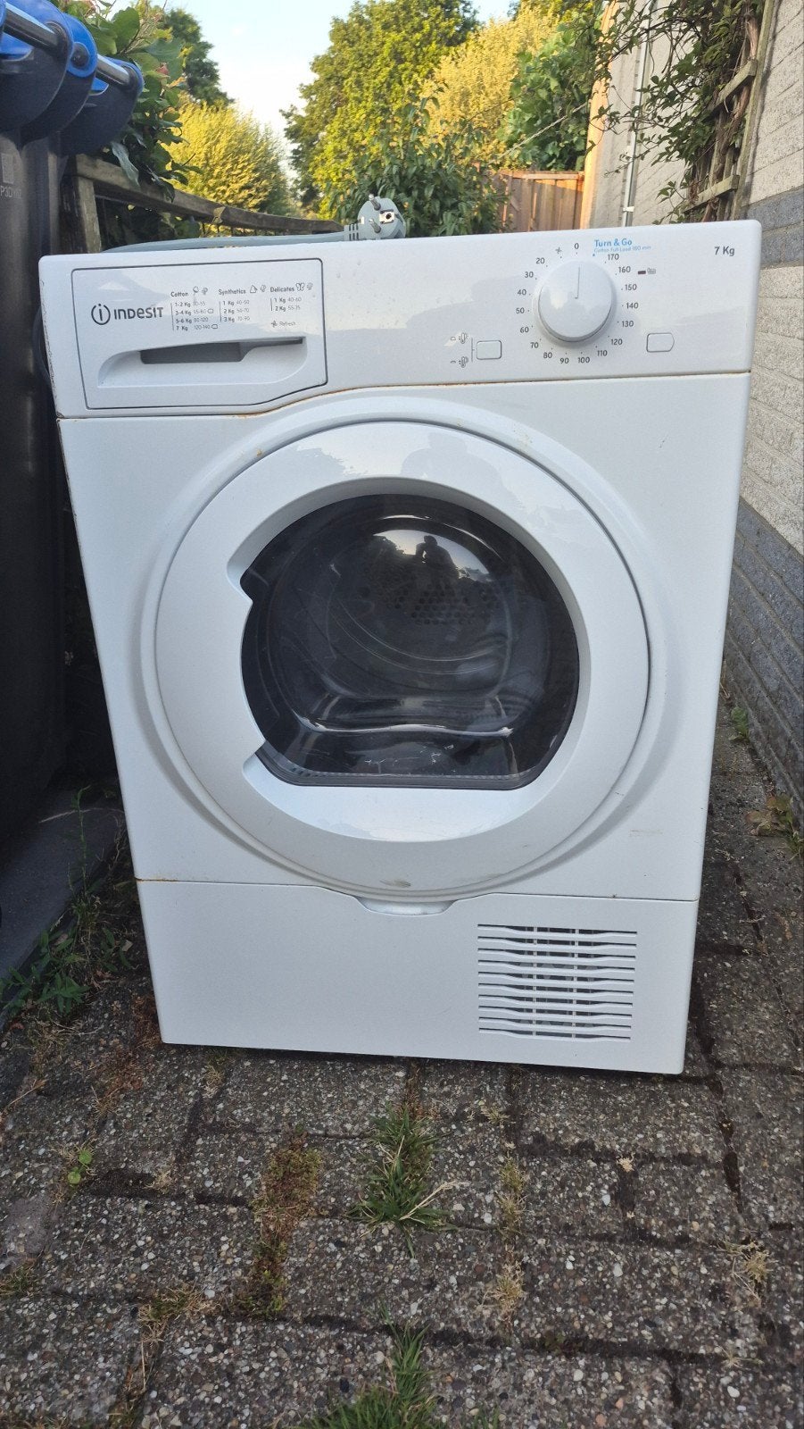 Gratis: Indesit Condensdroger 7 kg, Ophalen, 6 tot 8 kg, Gebruikt, 85 tot 90 cm