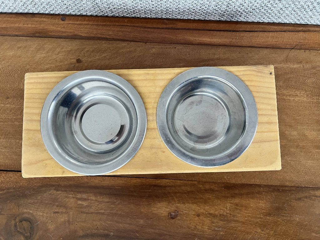 Wood Musthaves voer- en drinkbak voor kat — maat S, Dieren en Toebehoren, Katten-accessoires, Ophalen, Gebruikt
