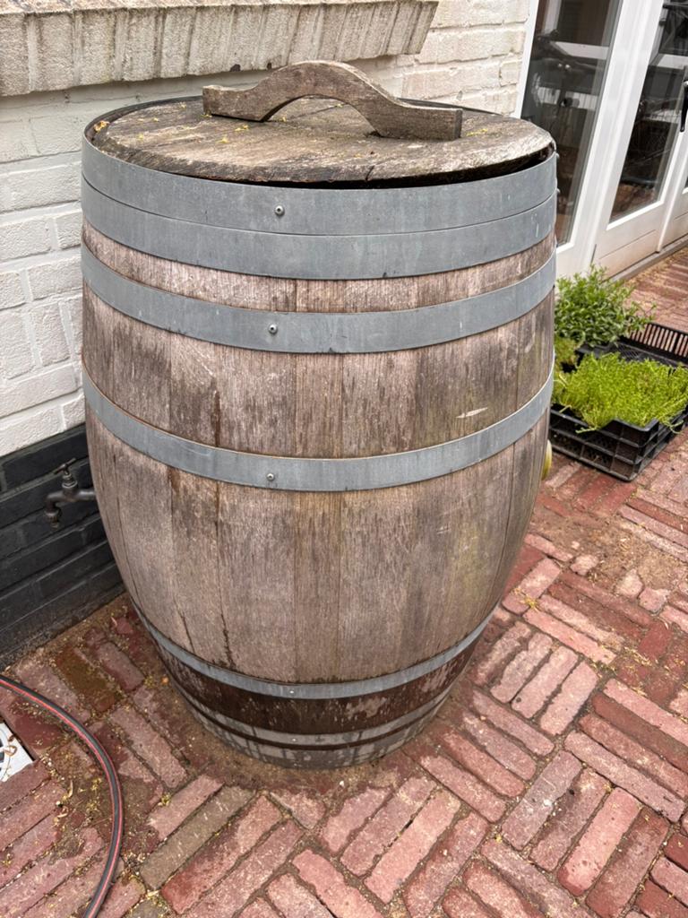 Houten regenton van 200L, Ophalen, Gebruikt, Met kraantje, 150 liter of meer