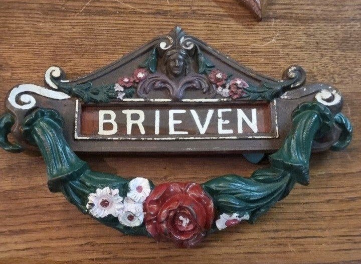 Antieke Brievenbus Klep - Gietijzer met Bloemmotief, Ophalen of Verzenden