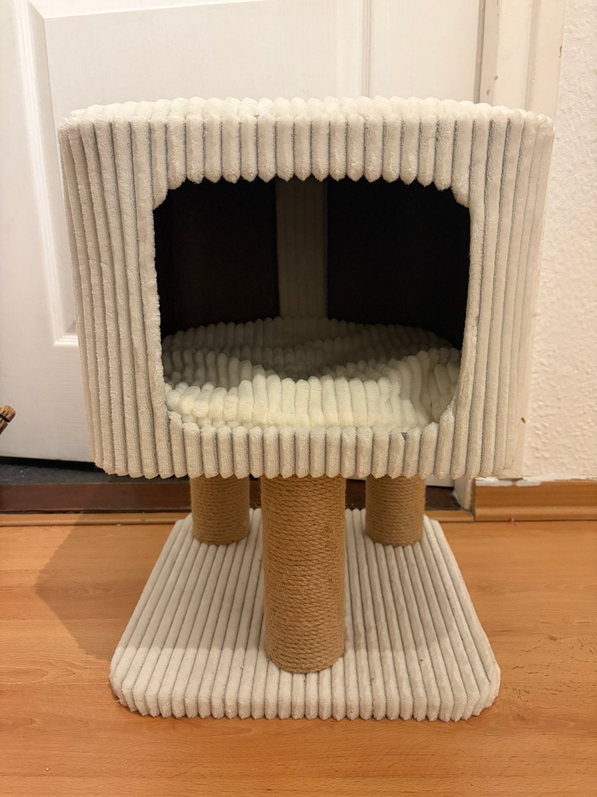 Kitten / katte huisje, Ophalen, Nieuw, Krabpaal
