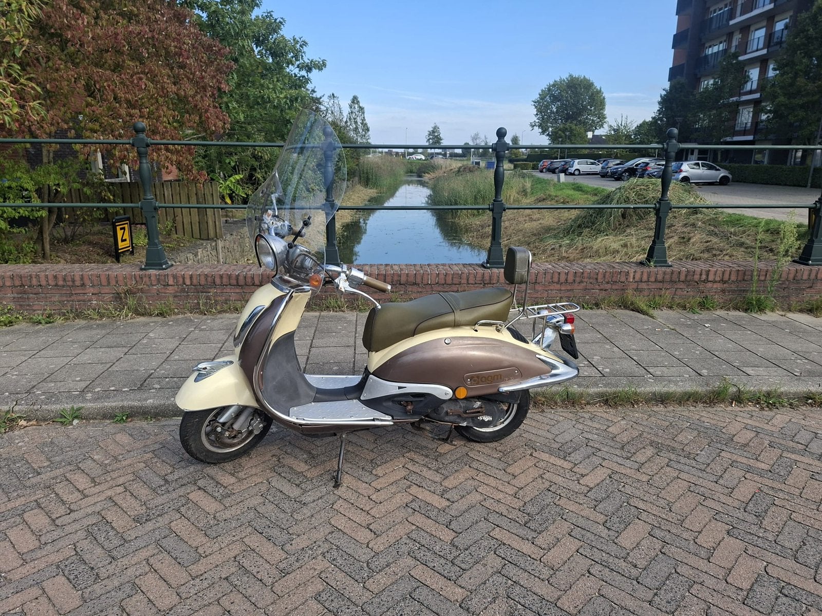AGM Retro snorfiets, Fietsen en Brommers, Ophalen, Zo goed als nieuw, Benzine, Overige merken
