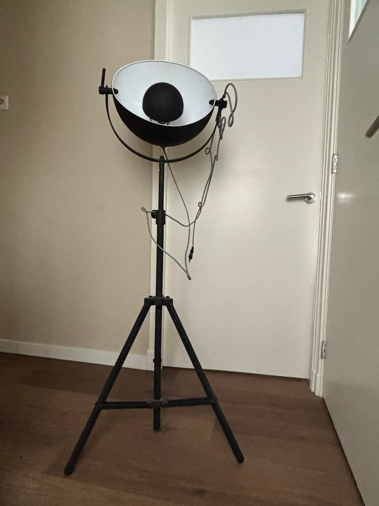 Grote vloerlamp / studiolamp op statief, zwart, Ophalen, Gebruikt, Metaal, 150 tot 200 cm