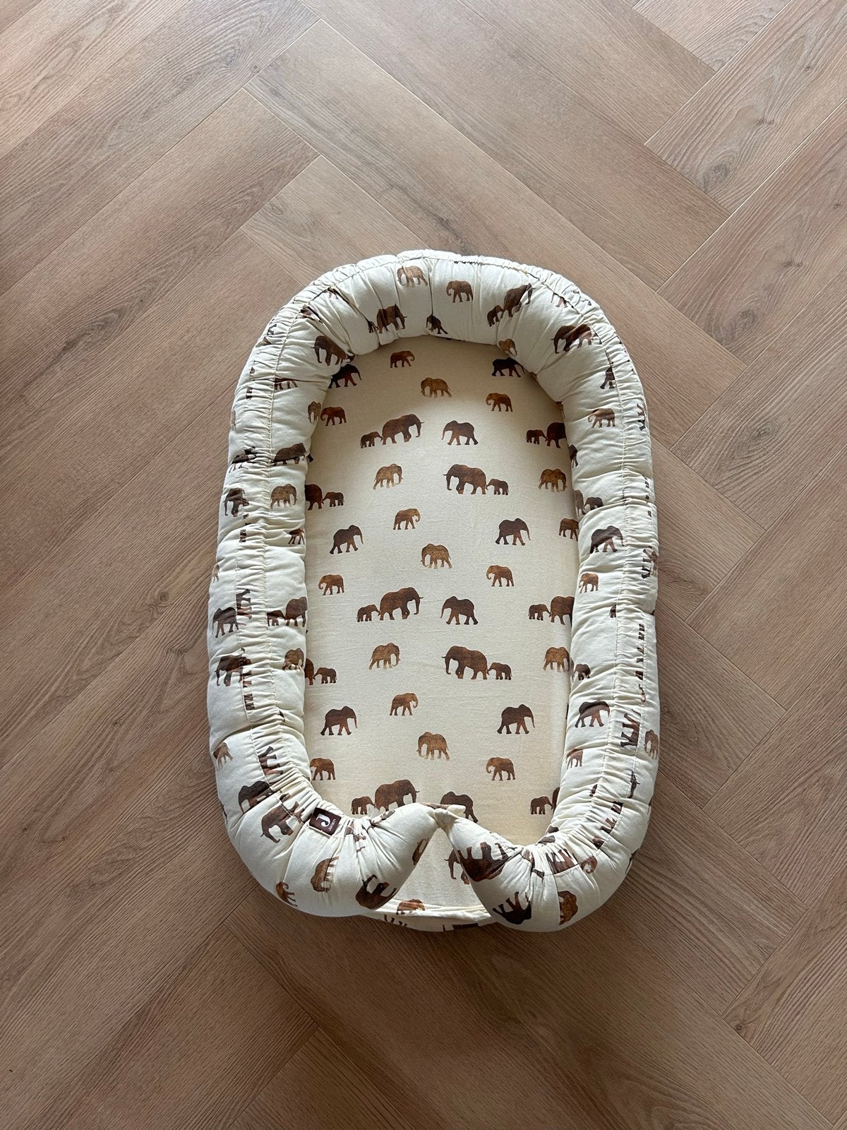 Jollein babynestje met olifantenprint, Ophalen, Zo goed als nieuw, Overige typen