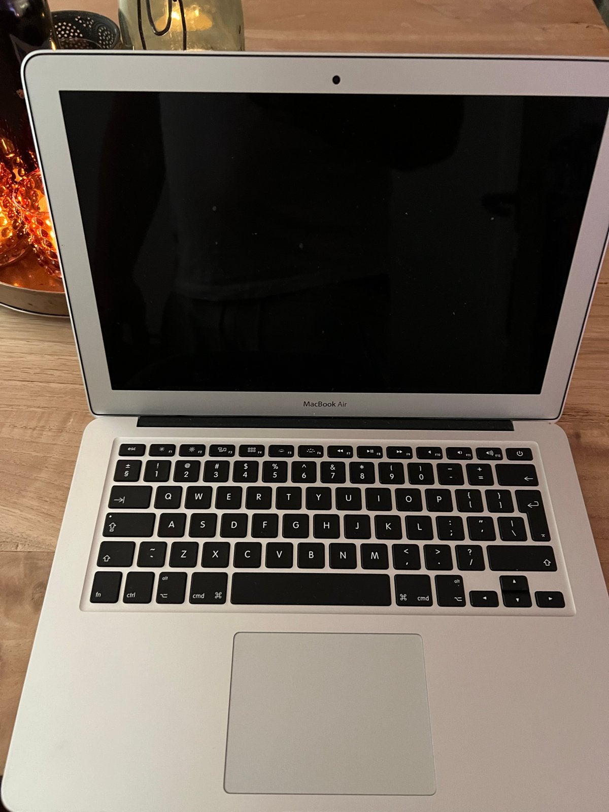 MacBook Air 13 inch - macOS Monterey - 8GB RAM, Computers en Software, Apple Macbooks, Ophalen, 256 GB, Qwerty, 8 GB