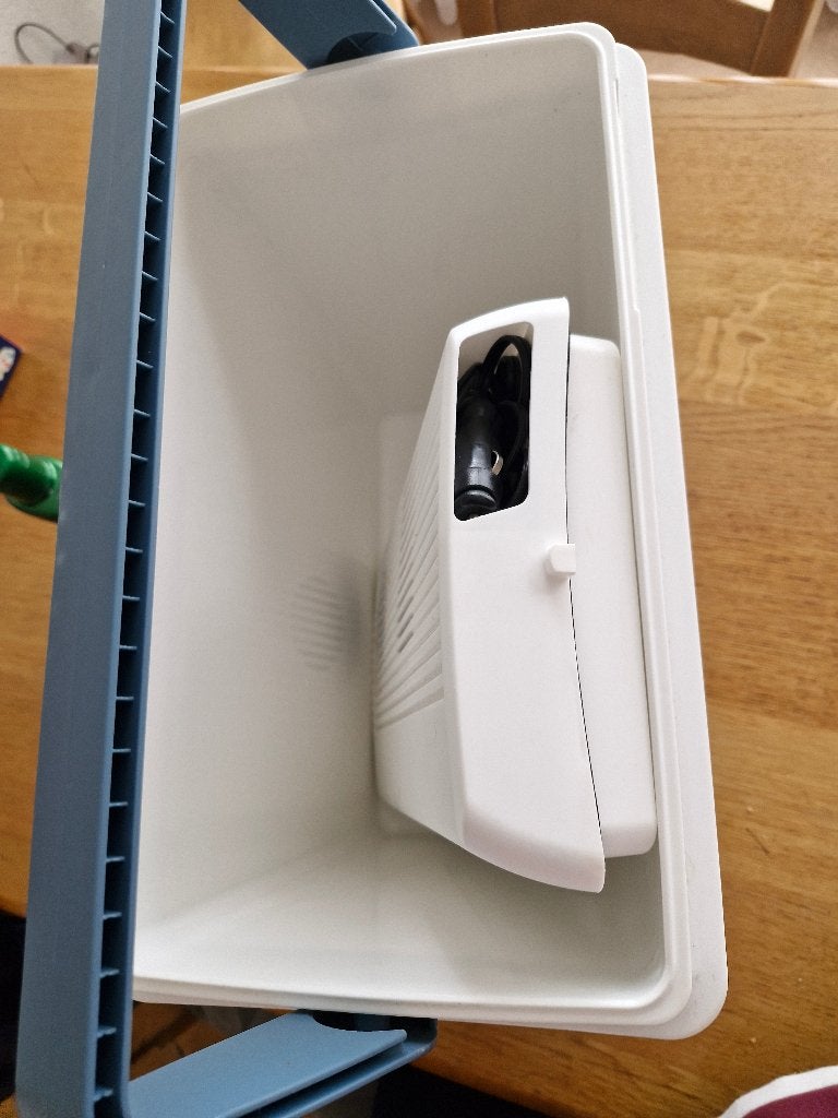 Te koop, Caravans en Kamperen, Ophalen, Zo goed als nieuw, Koelbox, Elektrisch