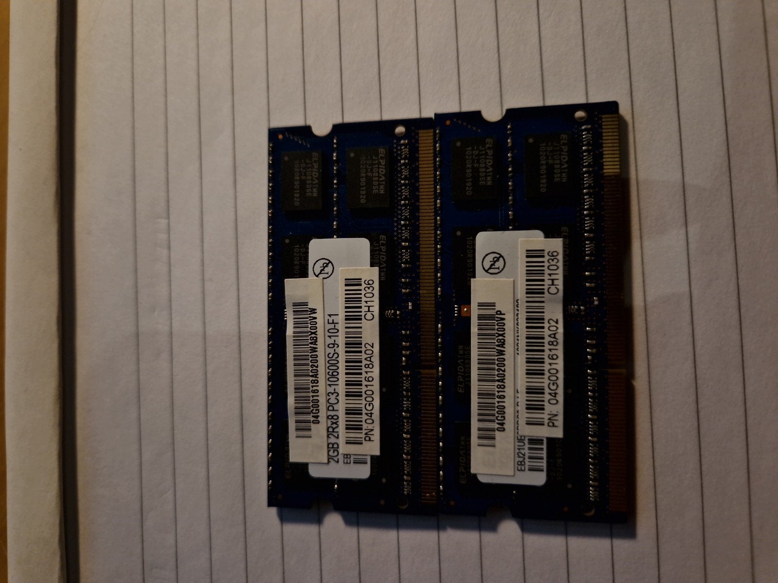 ram geheugen 2x 2gb 2r8 pc3, Computers en Software, Ophalen, DDR3, Laptop