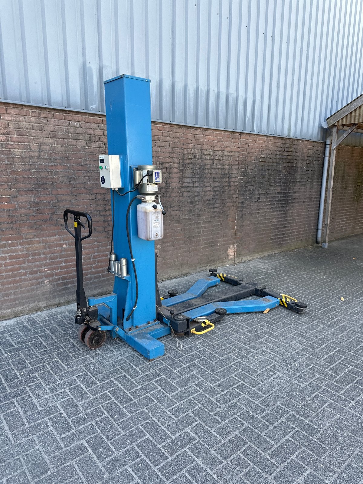 Verrijdbare autobrug 2500kg weinig gebruikt goede staat!, Ophalen of Verzenden, Gebruikt