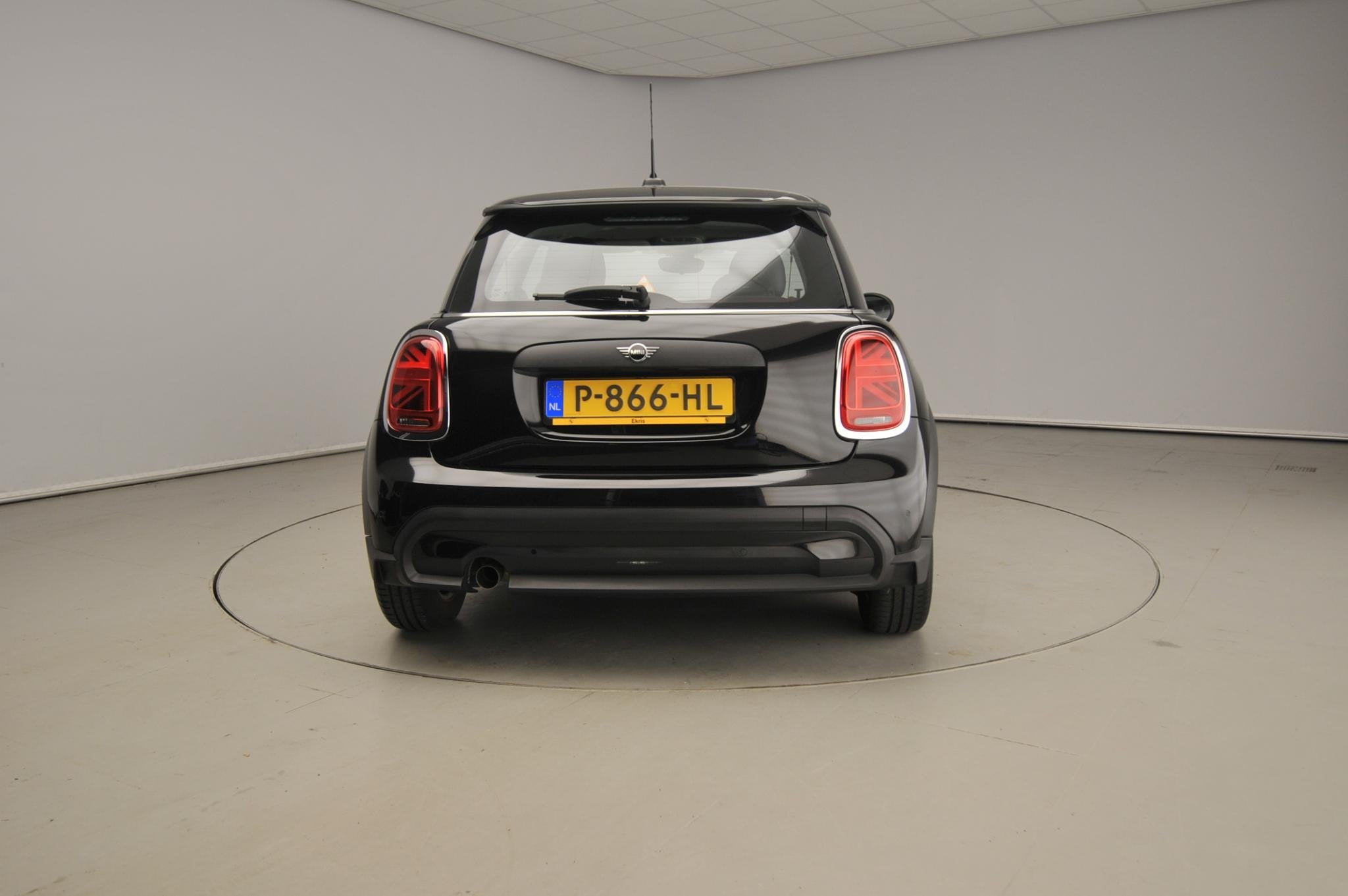 MINI 3-deurs One Automaat / Sportstoelen / LED / Cruise / Cl, Stof, Gebruikt, Met garantie (alle), 4 stoelen