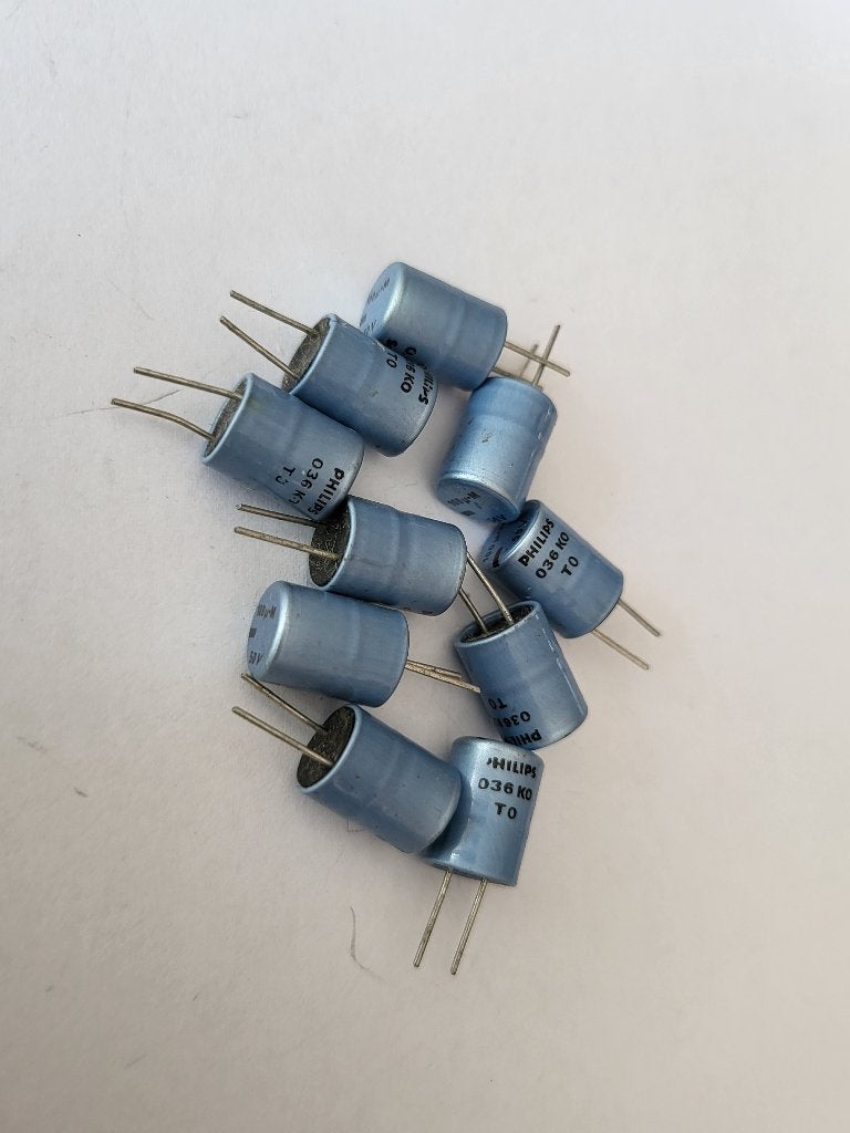 10x 100uF/50V Philips Radial Elko (NOS), Verzenden, Nieuw