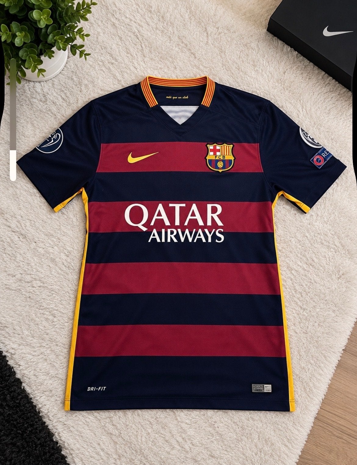 FC Barcelona Thuisshirt 2015/2016 Neymar Jr. #11 maat S., Kleding | Heren, Meerkleurig, Overige maten, Ophalen of Verzenden, Zo goed als nieuw