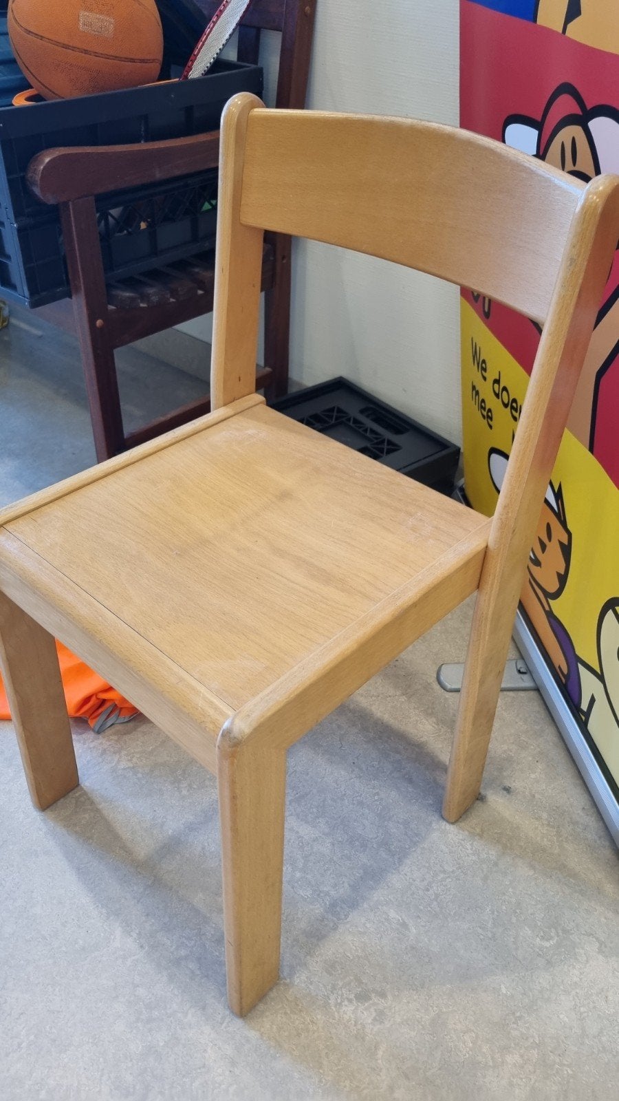 18 Degelijke houten schoolstoelen, gebruikt, Ophalen, Gebruikt, Bruin, Klassiek