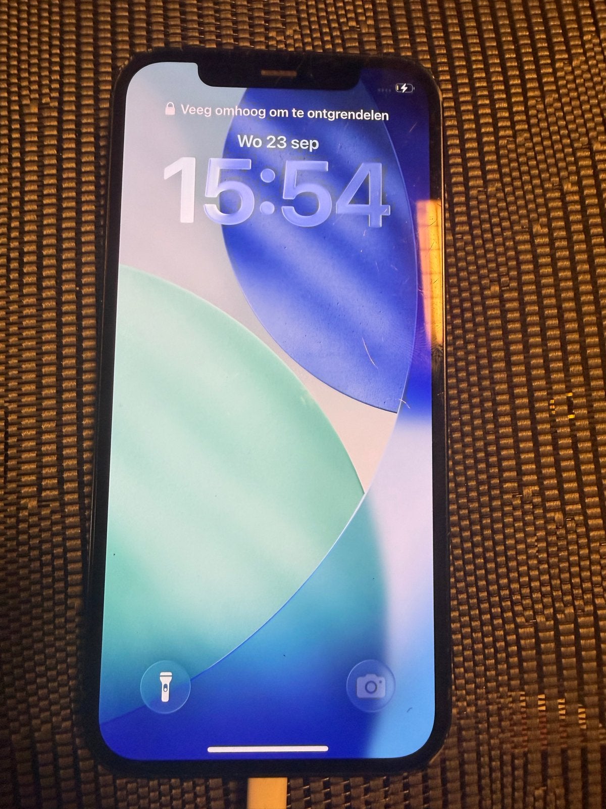 iPhone 12 128GB - Gebruikt met gebruikssporen