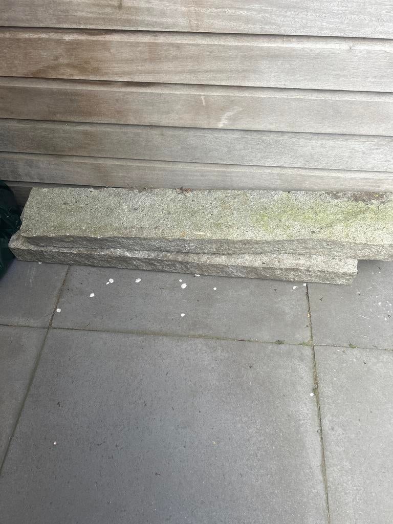 GRATIS Afraster stenen 5 stuks 117x20x10 gratis af te halen, Tuin en Terras, Ophalen, Gebruikt, Overige typen, Minder dan 5 m²
