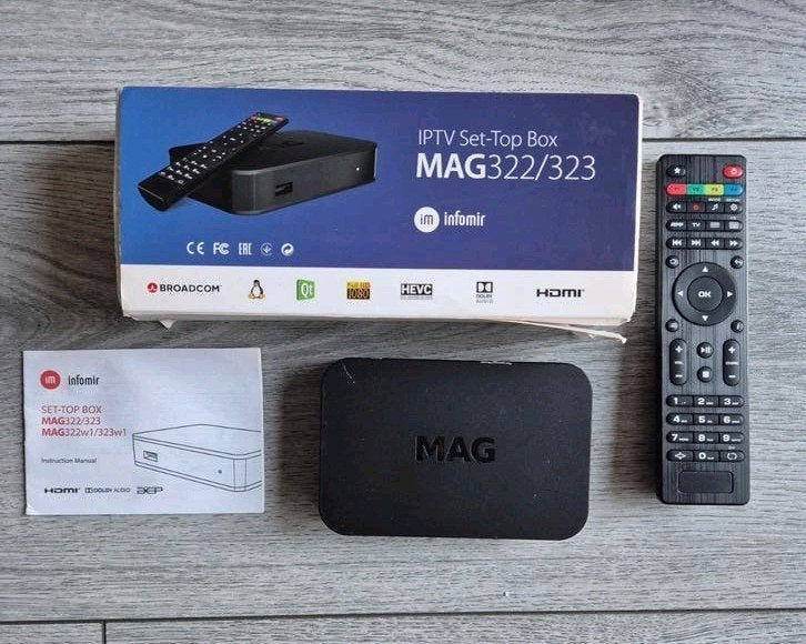 MAG322/323 IPTV Set-Top Box met afstandsbediening, Ophalen of Verzenden, Gebruikt, Decoder