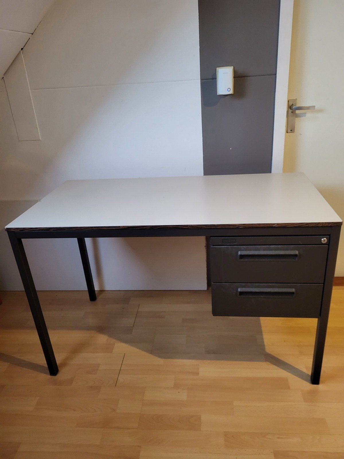 Bureau met ladenblok (2 lades), Huis en Inrichting, Bureaus, Ophalen, Met lades, Gebruikt, 120 cm