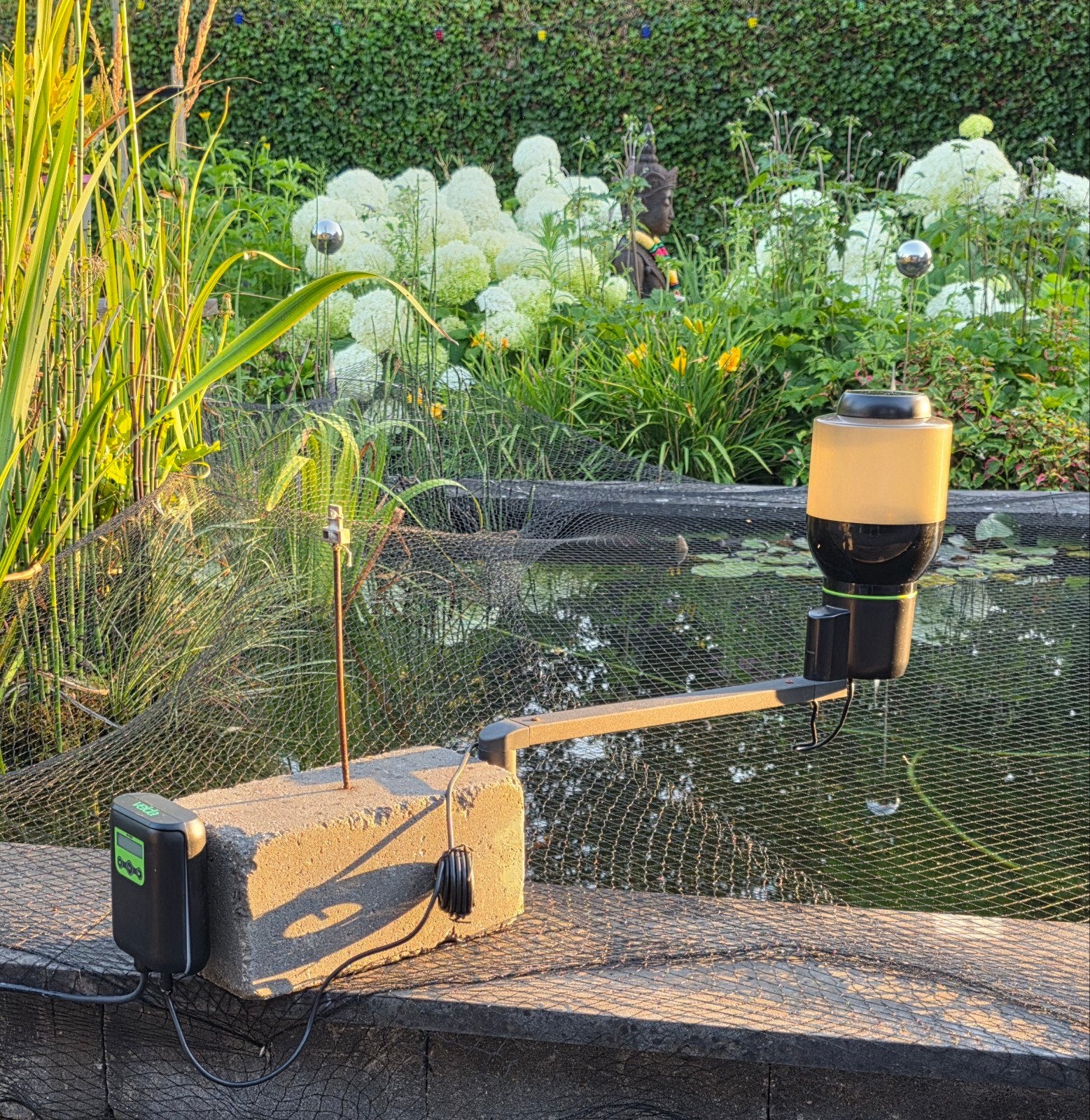 Velda automatic fish feeder 2500ml, Meerdere dieren, Kip