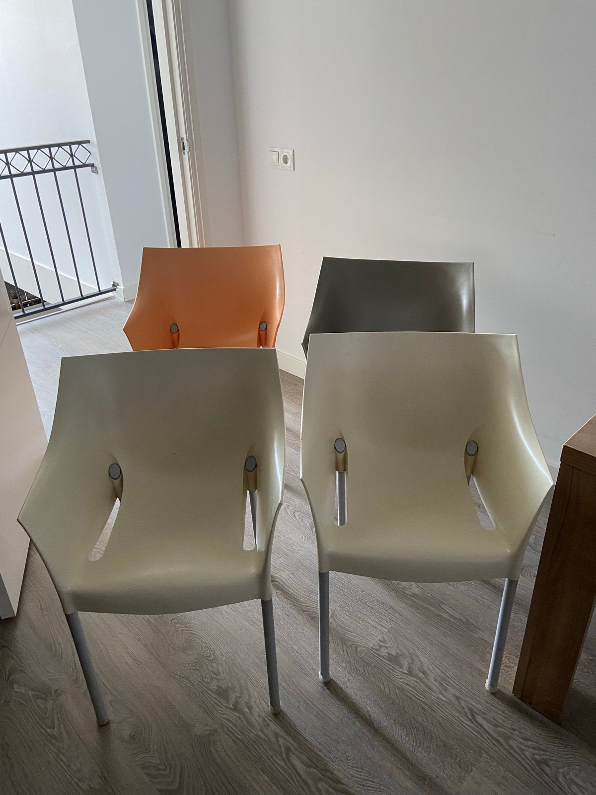 Set van 4 Kartell Dr. No stoelen van Philippe Starck, Ophalen, Kunststof, Gebruikt, Overige kleuren