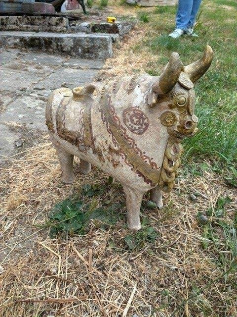Decoratieve aardewerken kruik (Torito de Pucará, Peru), Ophalen