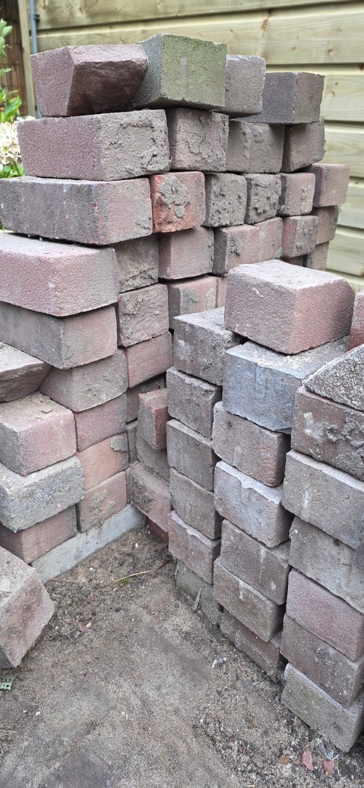 rode betonklinkers, Ophalen, Gebruikt, Beton, Klinkers