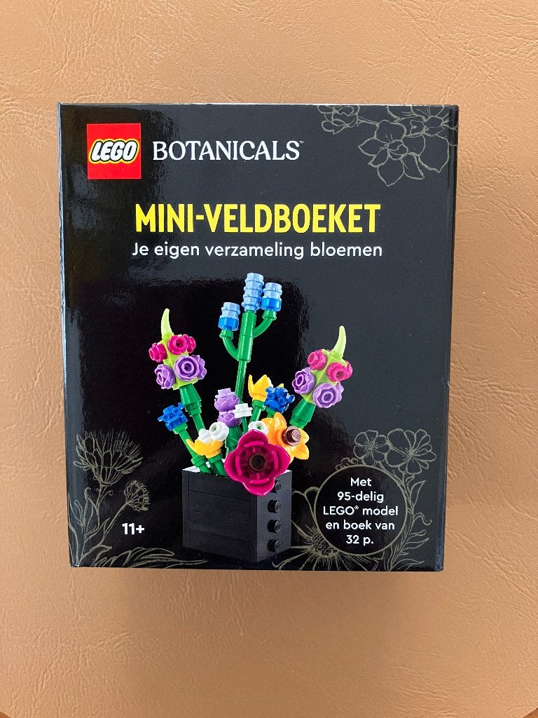 LEGO Botanicals Mini-veldboeket met boek, Overige thema's, Lego, Nieuw, Ophalen of Verzenden