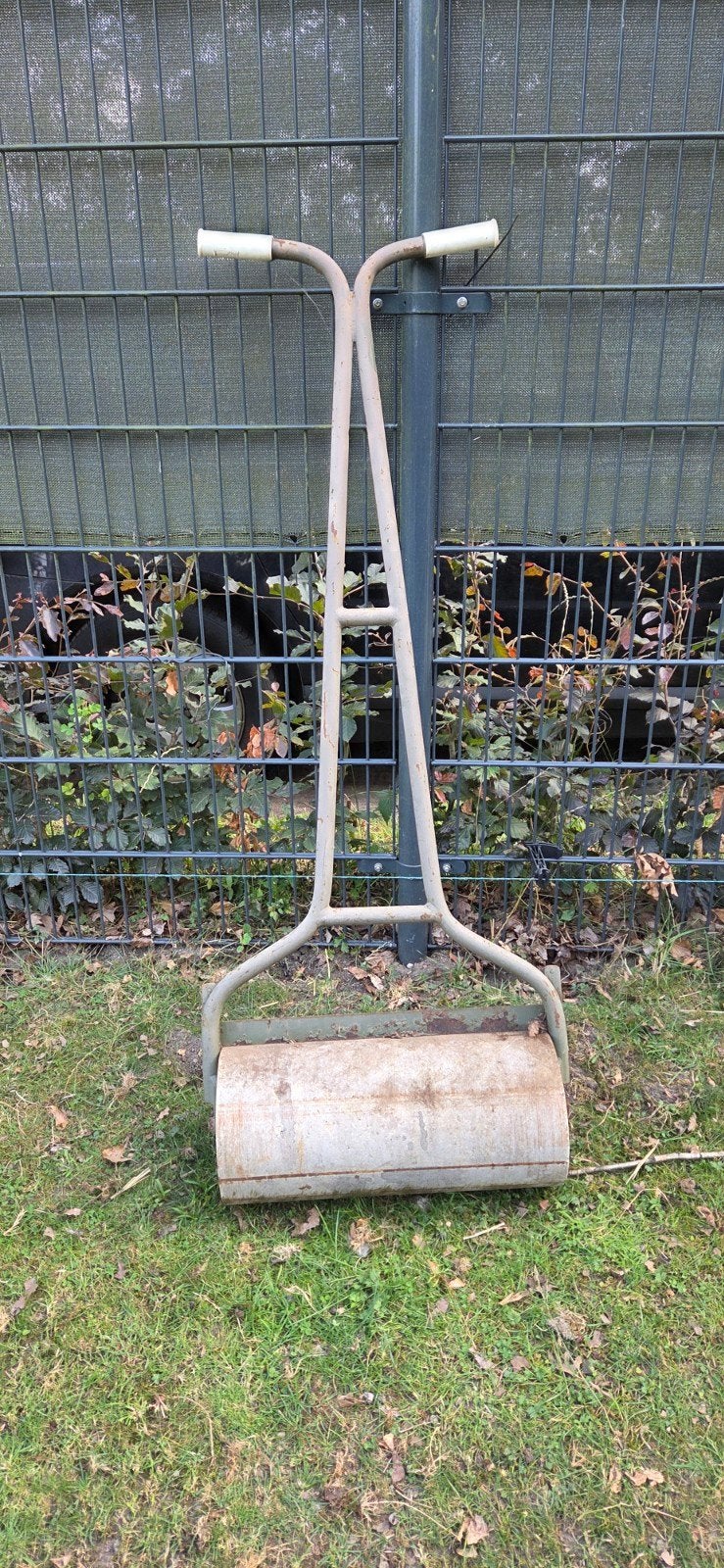 Wals-Grasroller voor tuin en gazon, Ophalen, Gebruikt