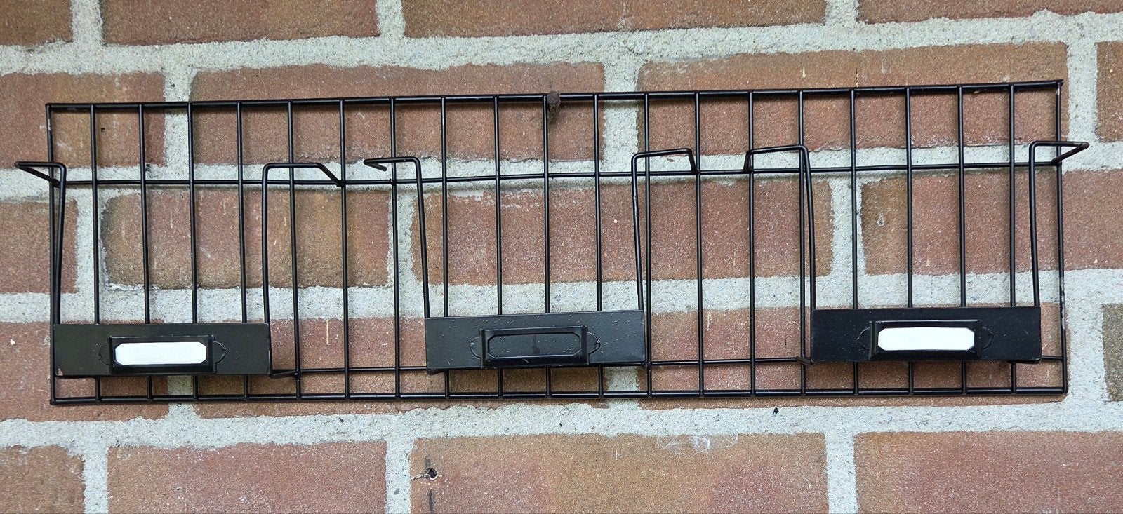 Zwart metalen wandrek met 3 vakken, Ophalen of Verzenden, Gebruikt, Metaal