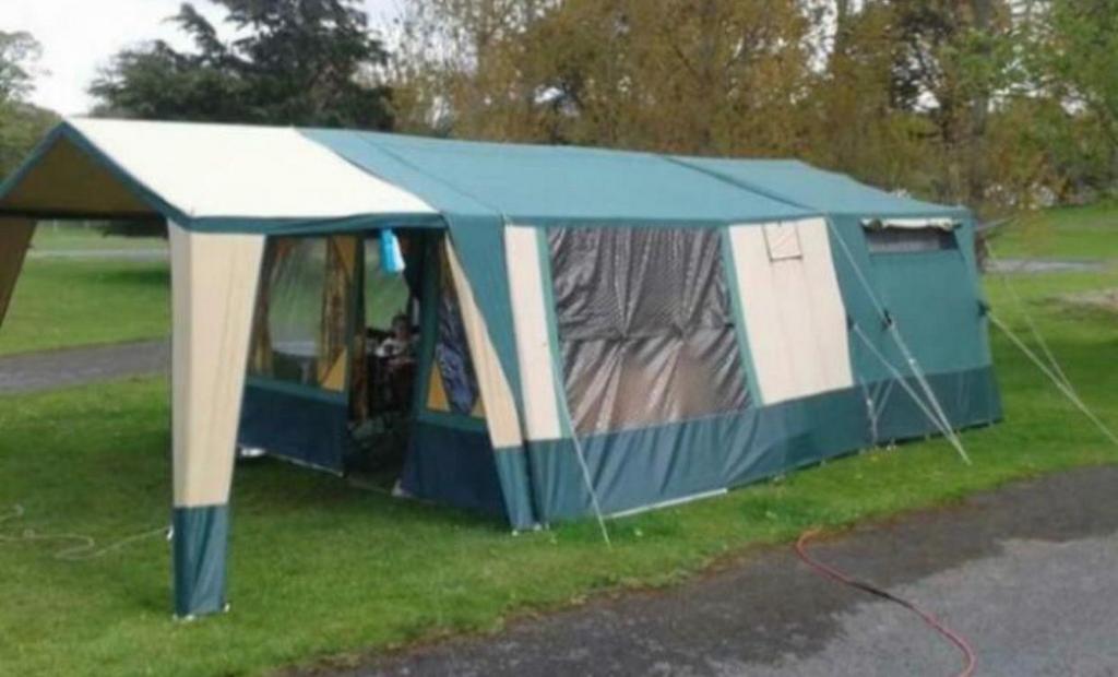 Conway mirage, Caravans en Kamperen, Ophalen