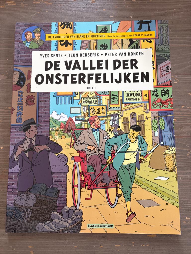 Blake en Mortimer - De Vallei der Onsterfelijken Deel 1, Boeken, Stripboeken, Eén stripboek, Ophalen of Verzenden, Zo goed als nieuw