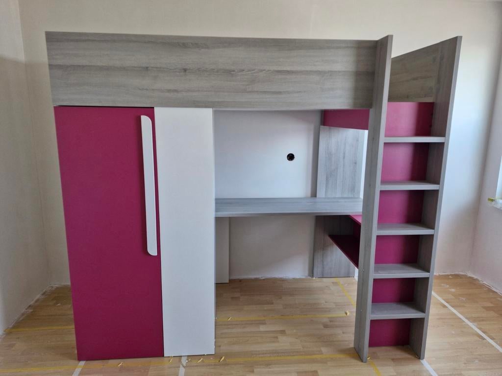Meiden hoogslaper Trasman Studio Fuchsia incl. bureau & kast, Ophalen, Zo goed als nieuw, Hoogslaper