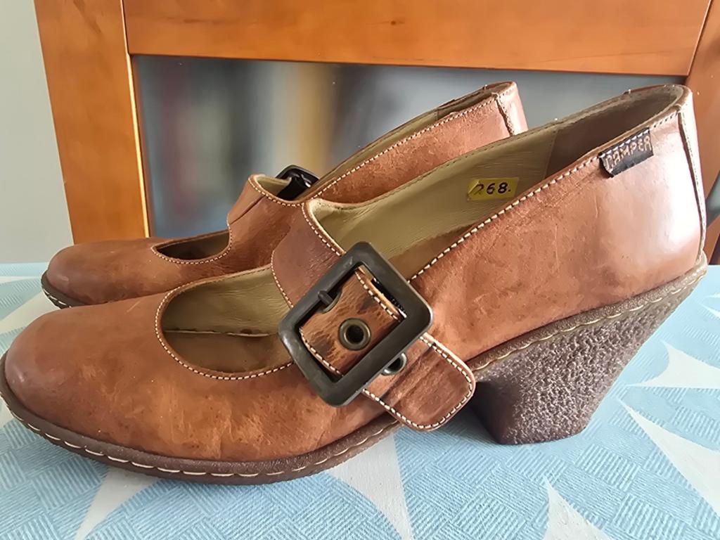 Camper damesschoenen maat 40 echt leer, hakje is 7,5 cm hoog, Ophalen of Verzenden, Bruin