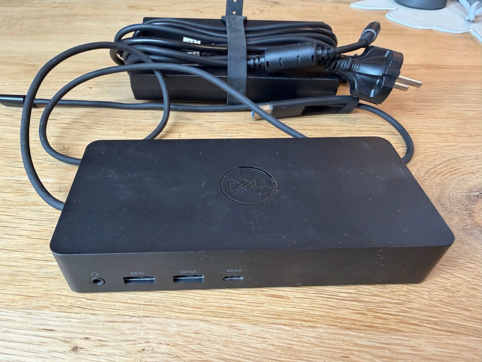 Dell D6000 Universeel Docking Station met Voeding, Computers en Software, Dockingstations, Ophalen of Verzenden, Gebruikt, Docking station