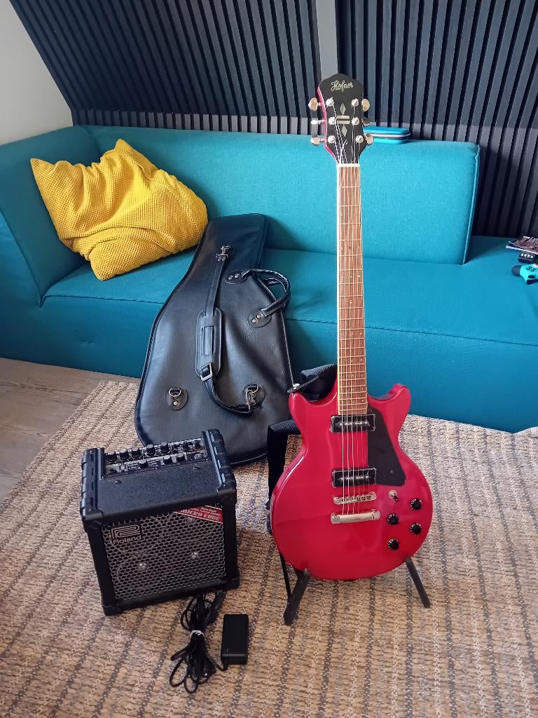 Höfner electrische gitaar, Muziek en Instrumenten, Snaarinstrumenten | Gitaren | Elektrisch, Met versterker, Zo goed als nieuw