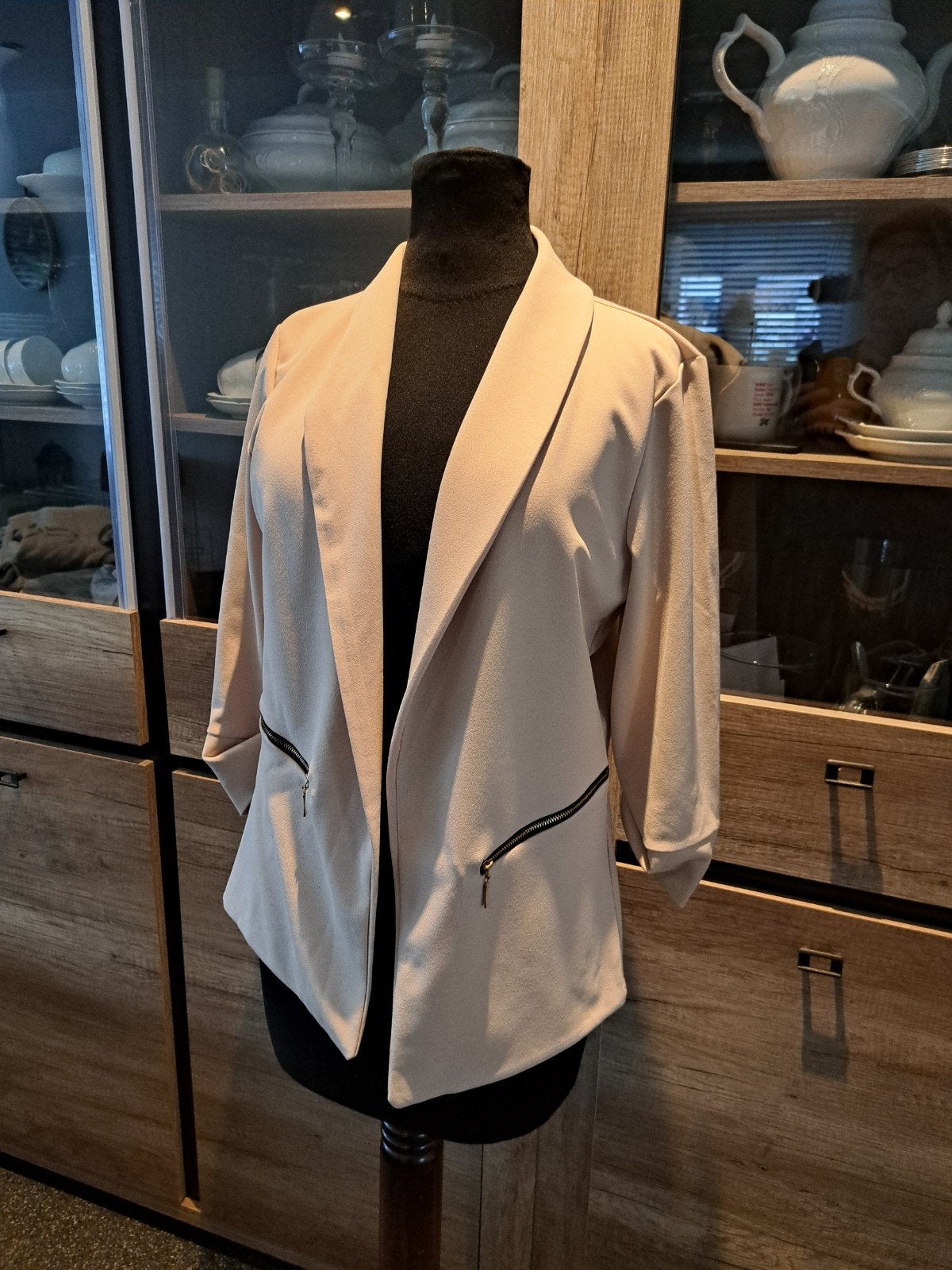 loshangende beige blazer maat m/l, Maat 38/40 (M), Beige, Ophalen of Verzenden, Zo goed als nieuw