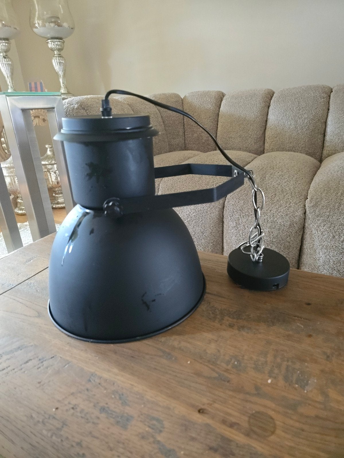 Zwarte hanglamp, 30 cm hoog, 26.5 cm doorsnede, Gebruikt, Metaal, Industrieel, E27 (groot)