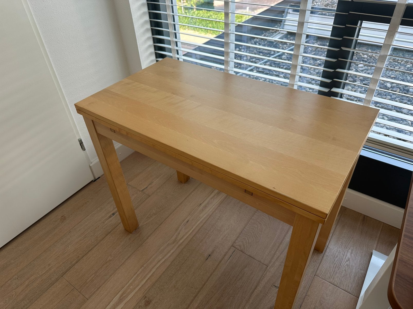 GRATIS - uitschuifbaar IKEA tafeltje beukenhout, Ophalen, Overige typen, Gebruikt, Scandinavisch